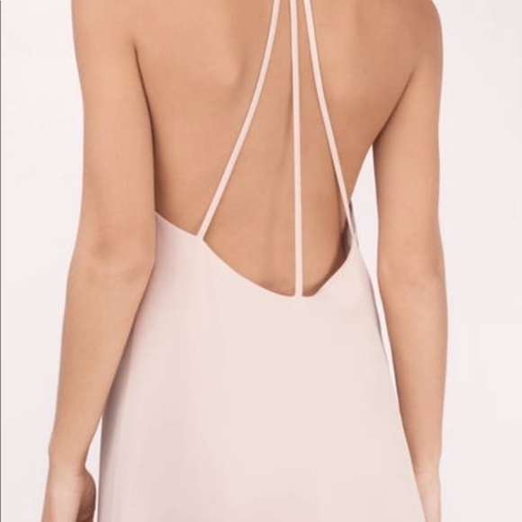 Tobi Blush Shift A-Line Drape Halter Mini Sz Med - Picture 2 of 7
